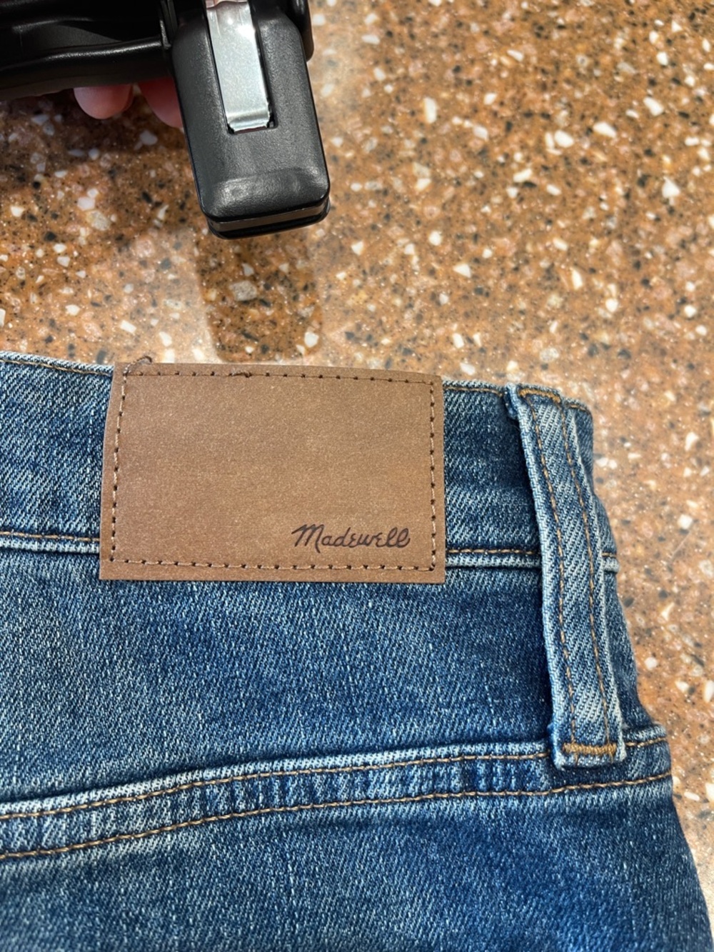 Madewell Cali Demi Boot Jeans size 30 - Picture 5 of 7